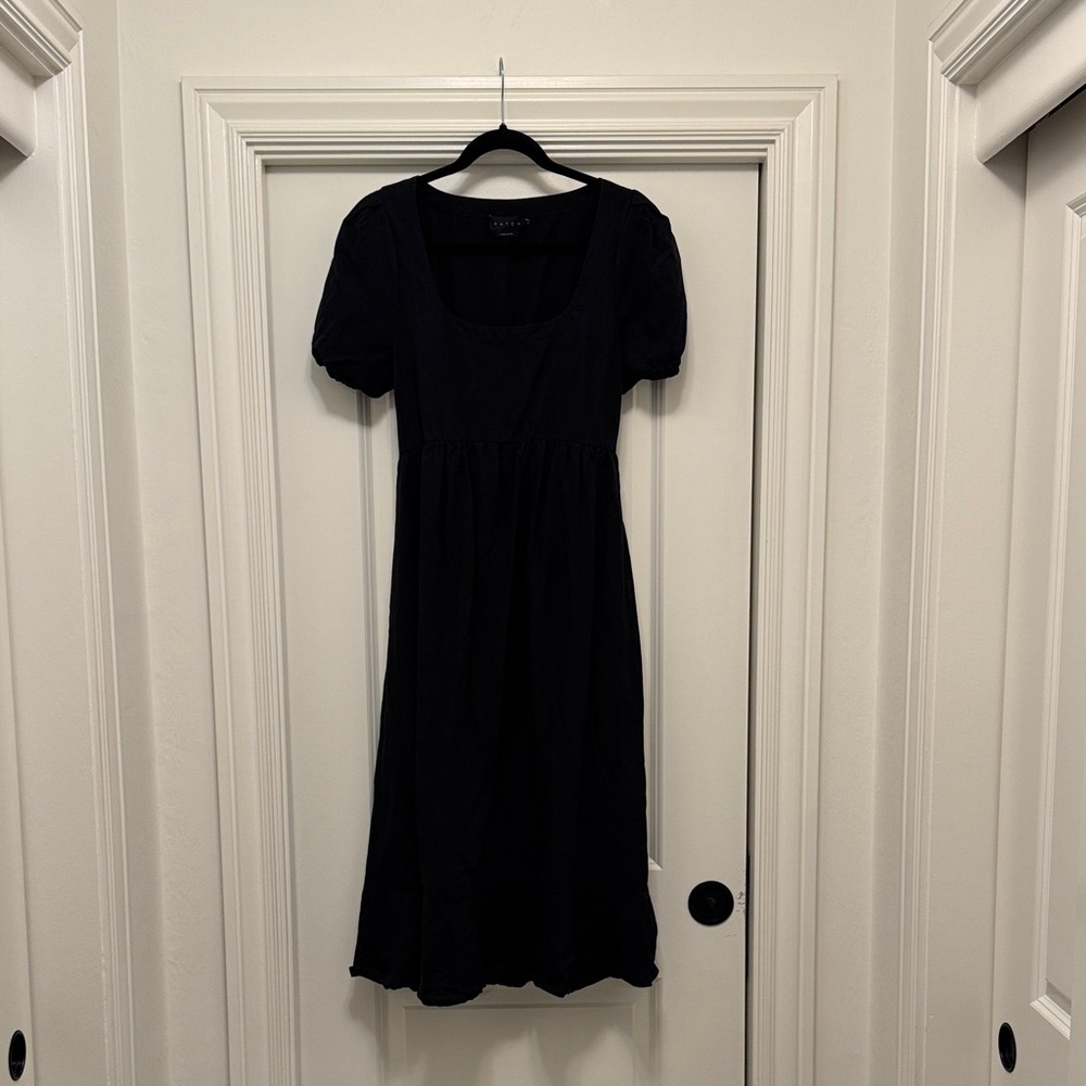 Hatch Elegant Black Midi Dress